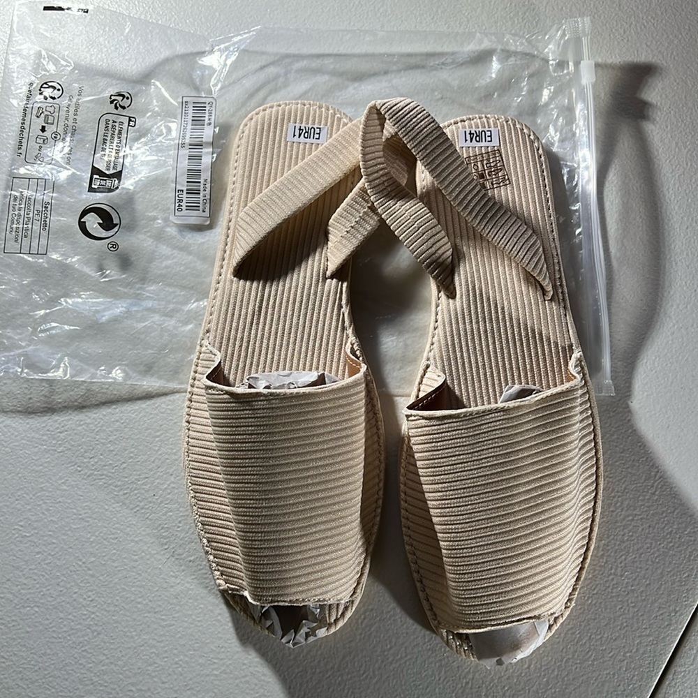 NEW summer sandal by SHEIN beige